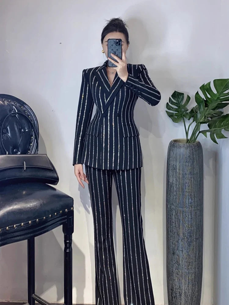 Luxury Striped 2 piece suit set - Front view 