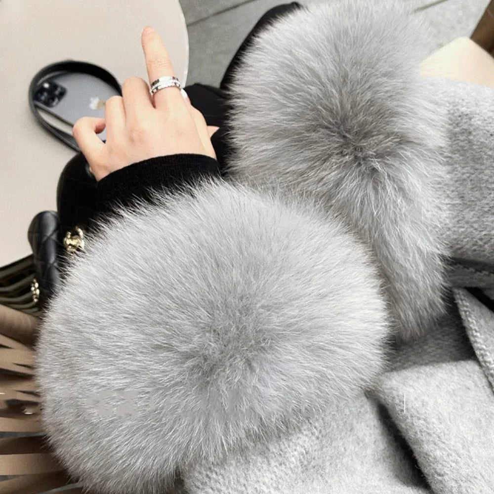 High End Double-sided Real Wool Fur Coat - Removable Cuffs - silver grey (close up on sleeve)