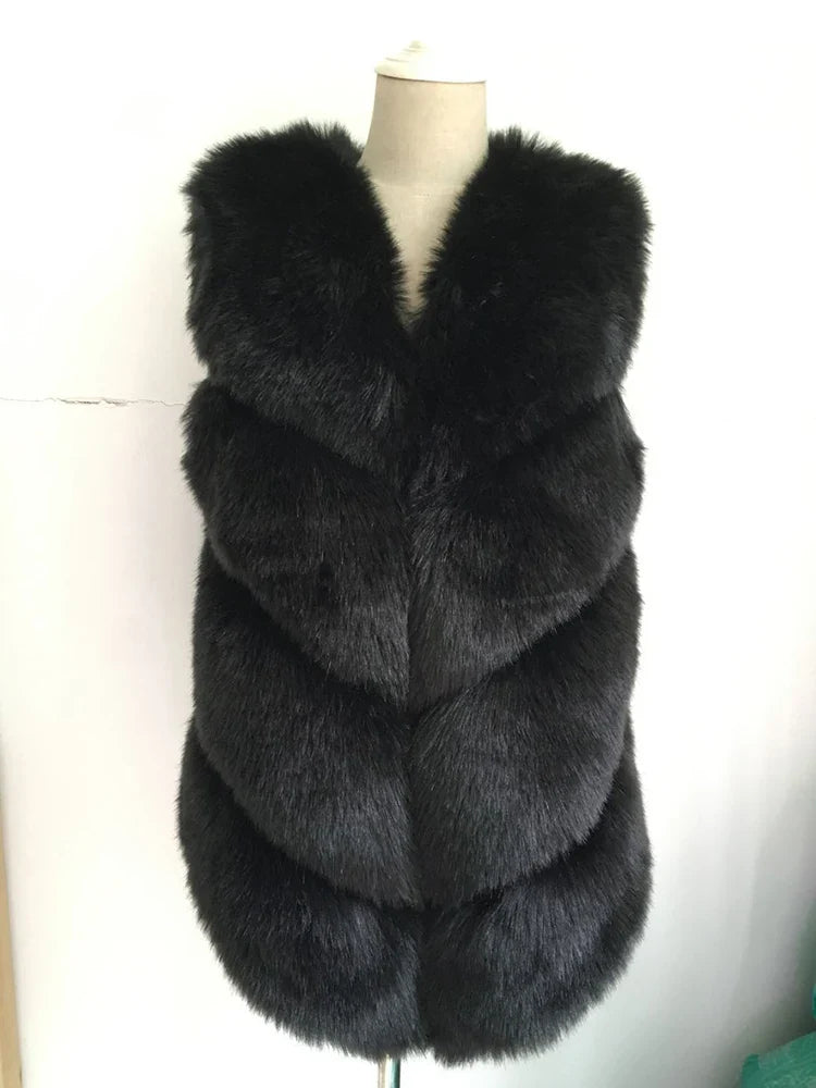 Faux Fox Fur Vest - Winter vest perfect for the cold weather - black