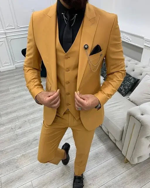 Green Peak Lapel Slim Fit Men Suits 3 Pieces - yellow