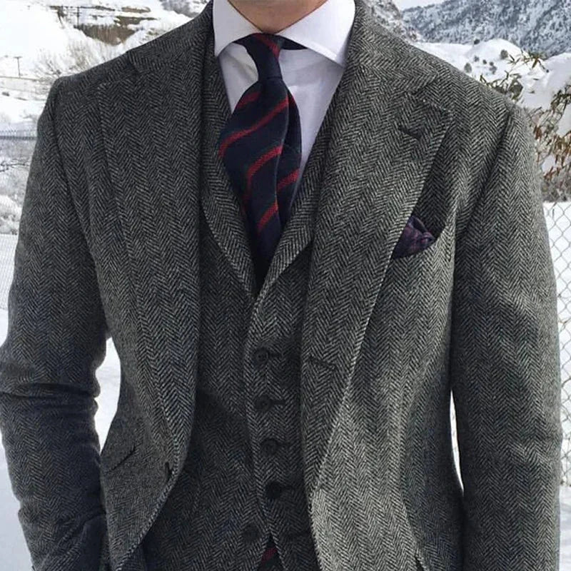 Gray Wool Winter Men Suit - grey suit (close up)